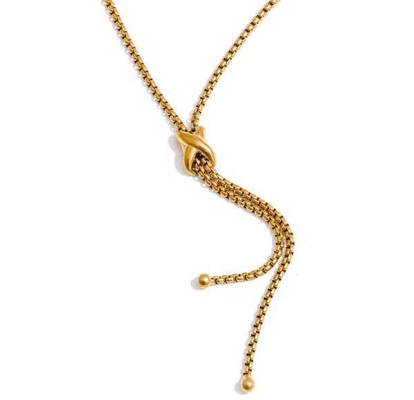 The ‘Amara’ Knot Necklace