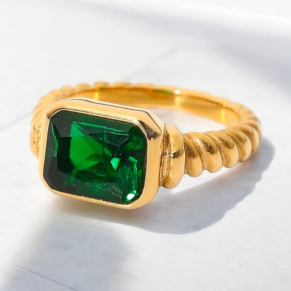 ‘Celeste’ - Chunky Emerald Gold Ring