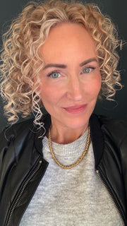 Sweetie Necklace in Gold