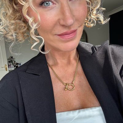 Bold ‘Shackle’ Necklace in Gold