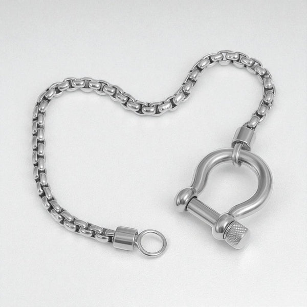 ‘Shackle’ Bracelet in Silver