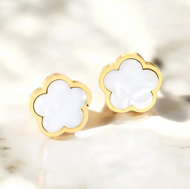 Mother in Pearl and Gold Clover Leaf Stud Earrings