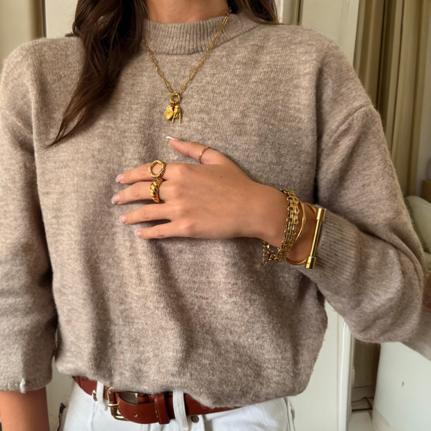 Dionne D Shaped Gold Screw Bangle