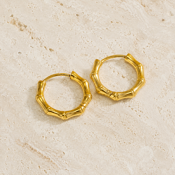 Mini Bamboo Click Hoop Earrings (gold)